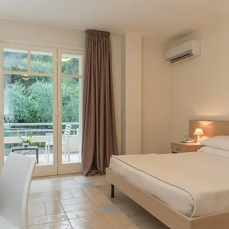 Hotel Baia Dei Mergoli Mattinata
