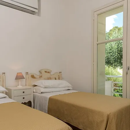 Baia Dei Mergoli 3*